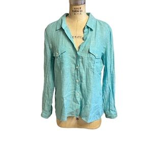 UnTuckit turquoise linen button down shirt
